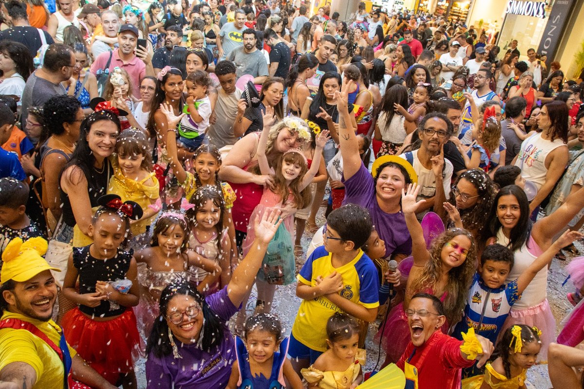 Shopping Metropolitano Barra faz Bailinho de Carnaval grátis