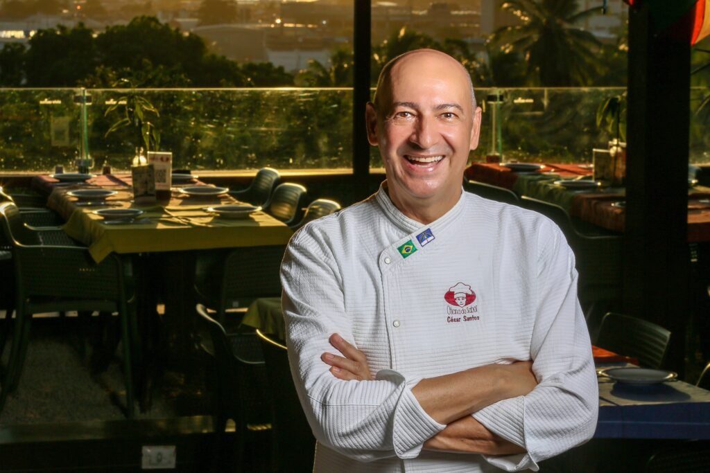 NANNAI Harmonniza leva jantar a quatro mãos a Noronha