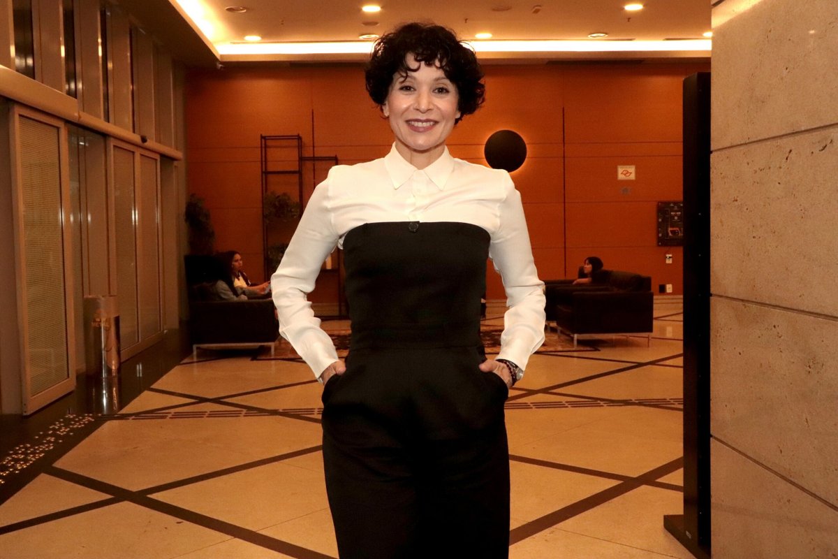 Luana Piovani volta ao teatro com “Cantos da Lua”