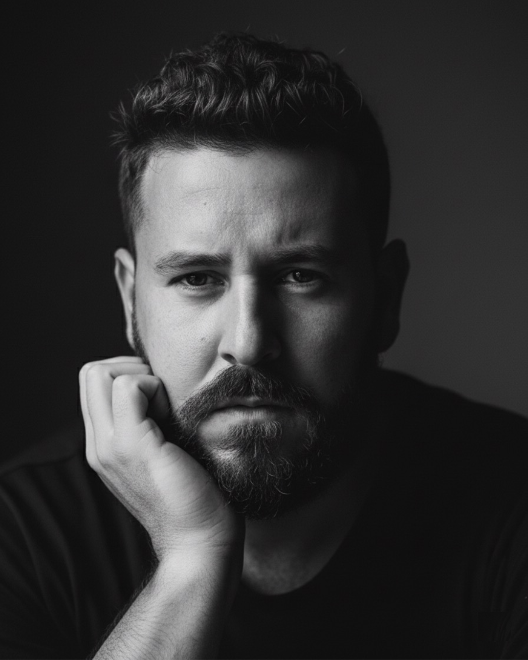 Livro resgata primeiros anos de Maria Bethânia