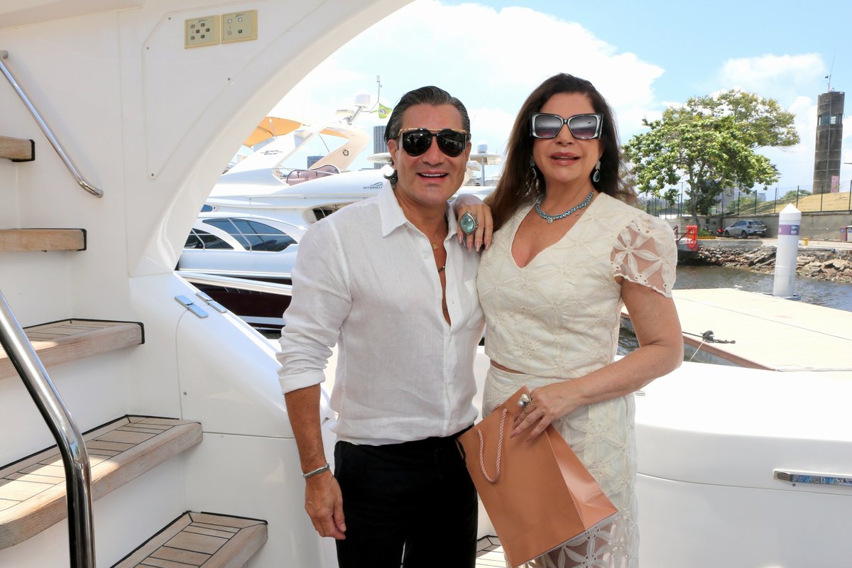 Kristhel celebra novo ciclo no Al Mare com símbolo da pérola