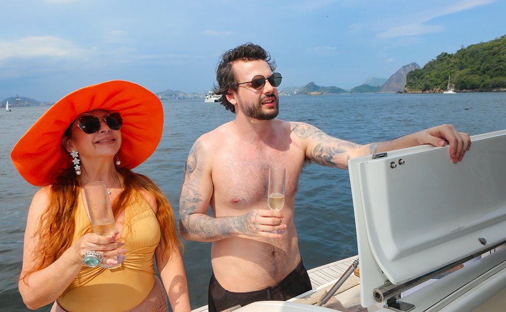 Kristhel celebra novo ciclo no Al Mare com símbolo da pérola