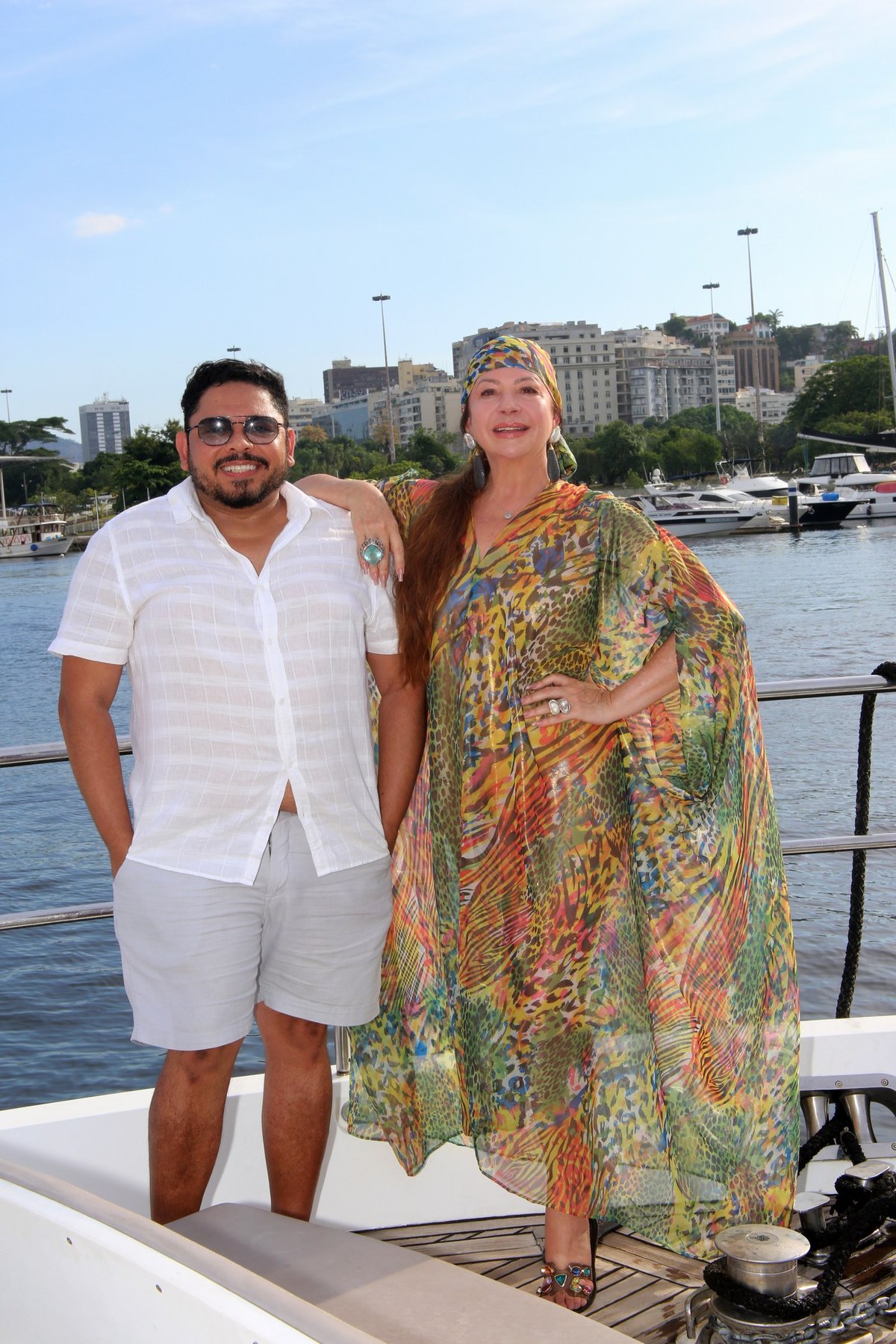 Kristhel celebra novo ciclo no Al Mare com símbolo da pérola