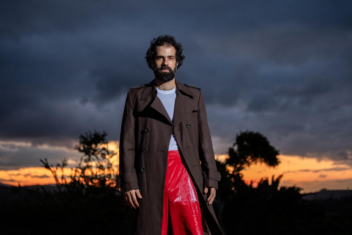 Felipe Antunes apresenta Embarcação no Sesc