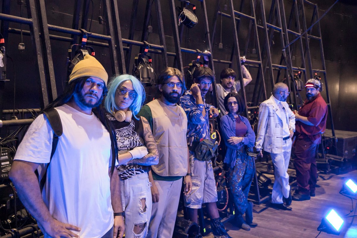 CÃO une Clowns e Magiluth no CCBB Rio