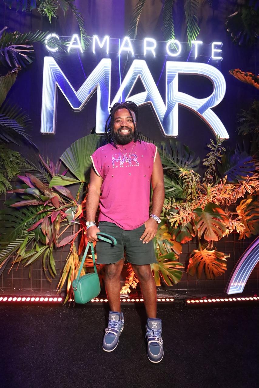 Camarote Mar reúne estrelas na Sapucaí em noite do Grupo Especial