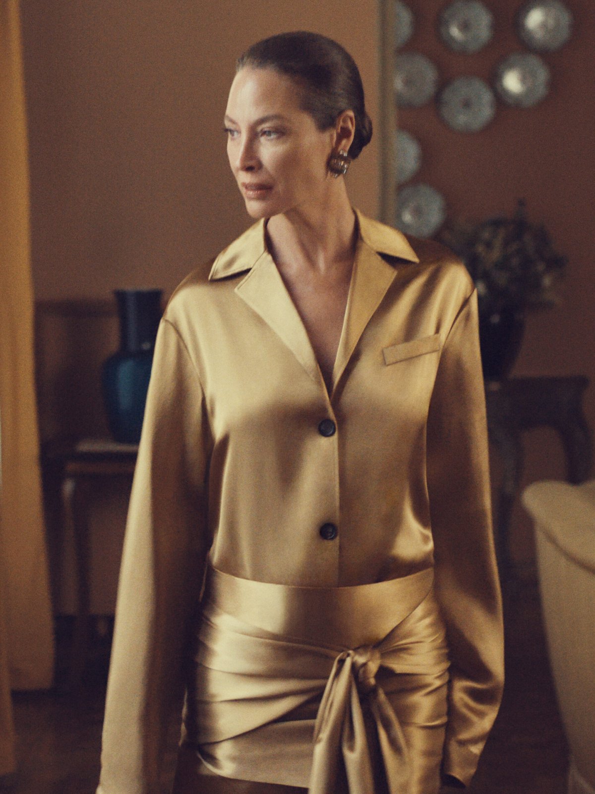 Ferragamo revela campanha “La Prima Impressione” com Christy Turlington