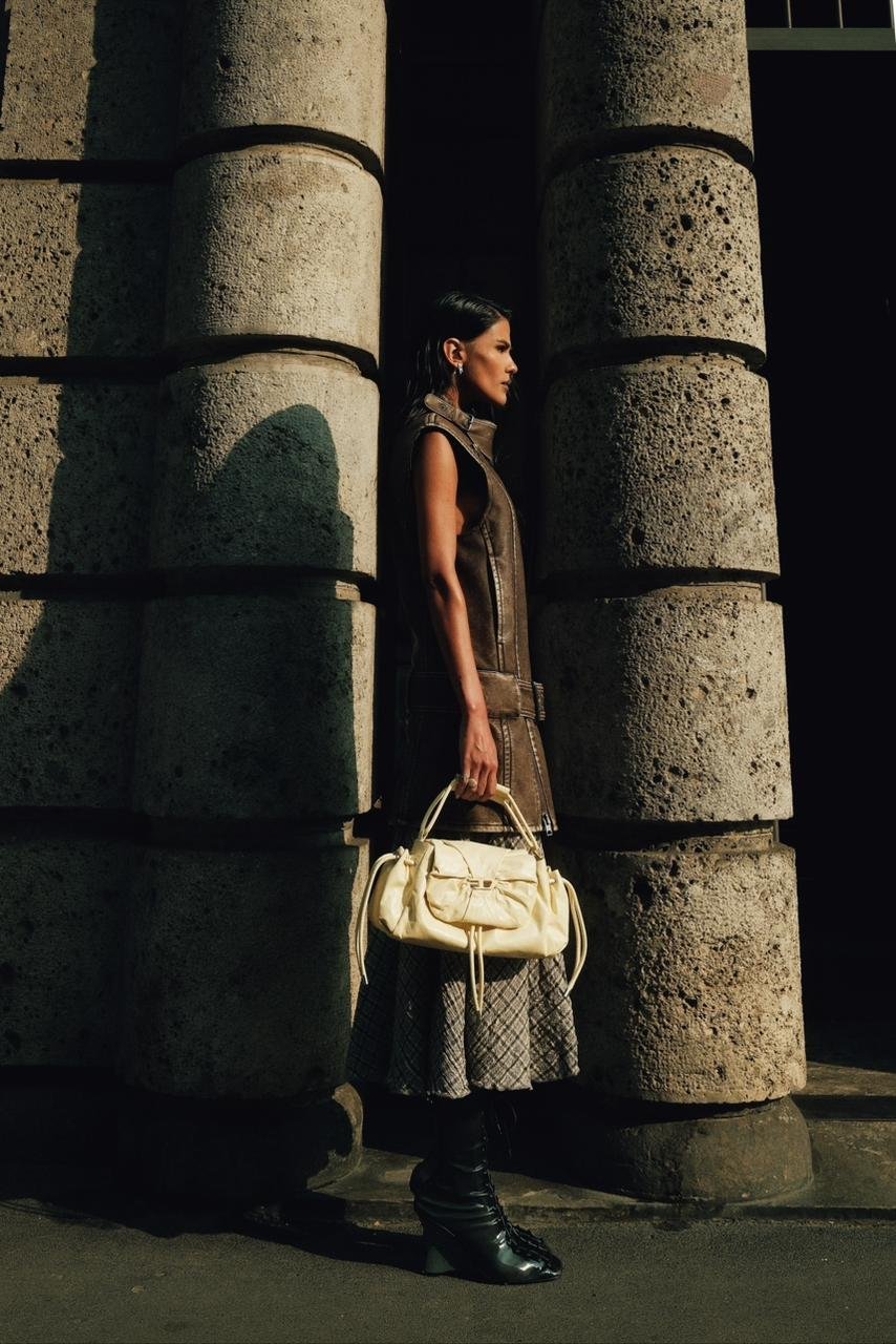 Anttónia brilha na MFW como única celebridade brasileira na Diesel