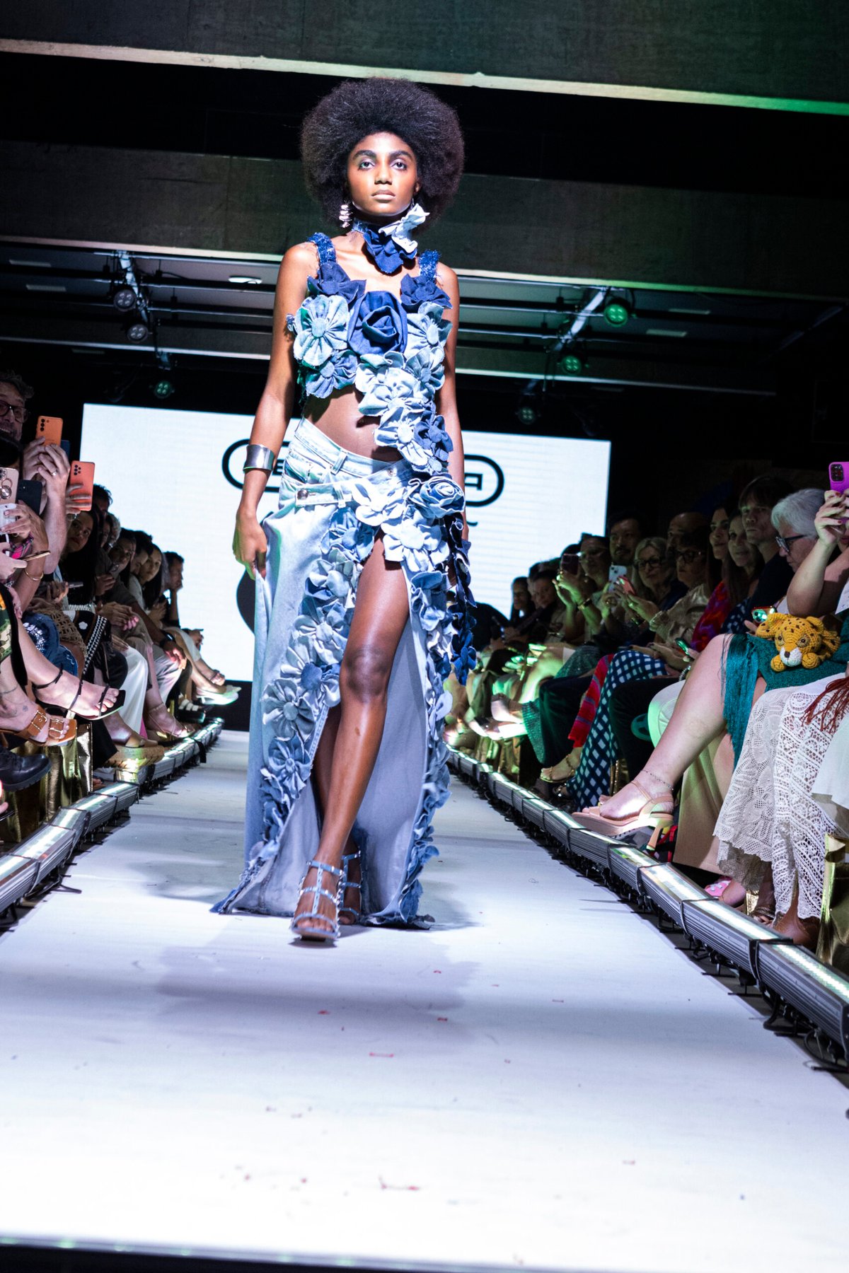 Dudu Bertholini participa do Artesanal Fashion Day em São Paulo