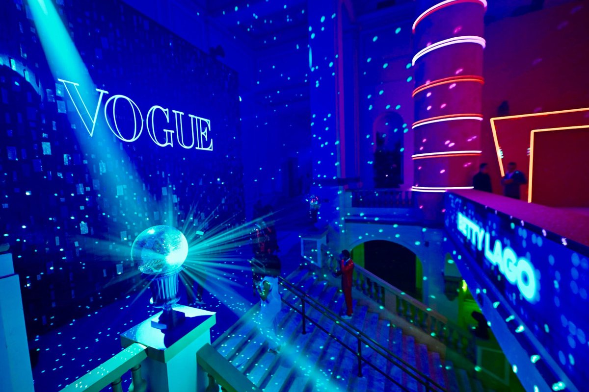 Baile da Vogue 2026 celebra o Carnaval com tema “Carnavália”