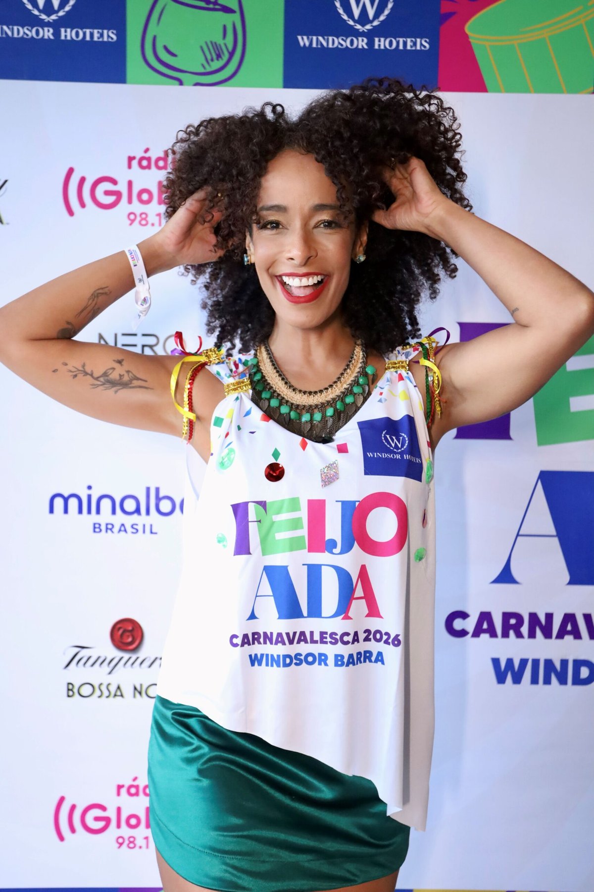 Diogo Nogueira agita Feijoada Carnavalesca da Rede Windsor Hoteis