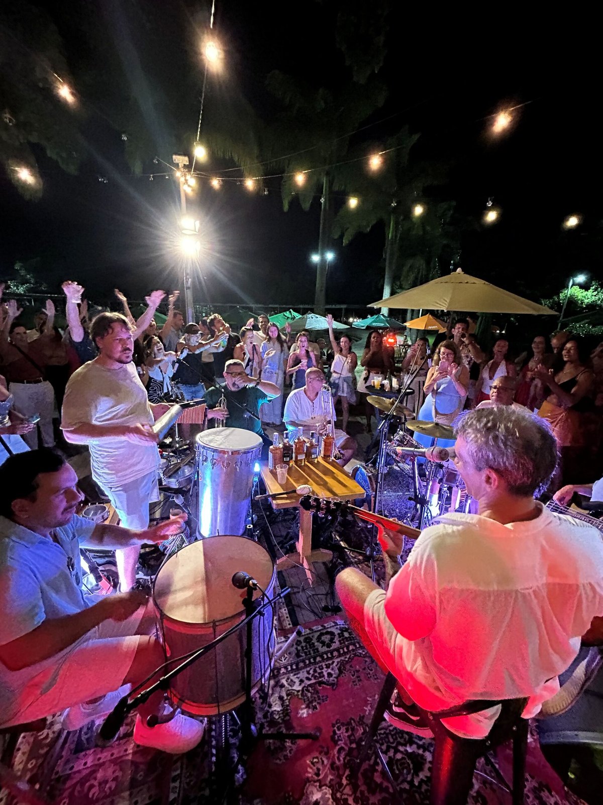 Fróes anima edição especial do projeto Jim Beam no BBQ Lagoa