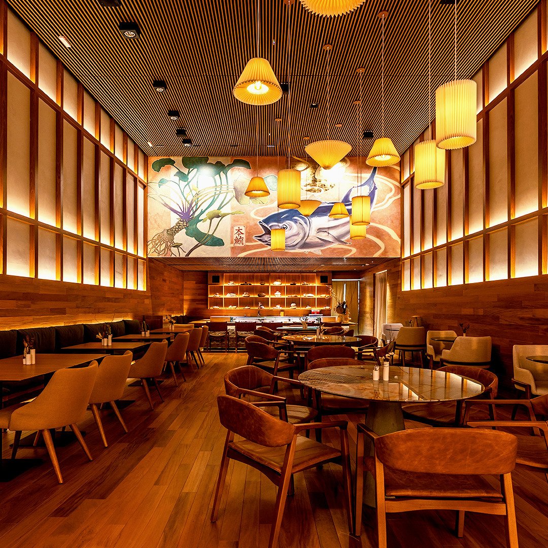 Helena Silvarolli lista restaurantes para ir com amigas em SP