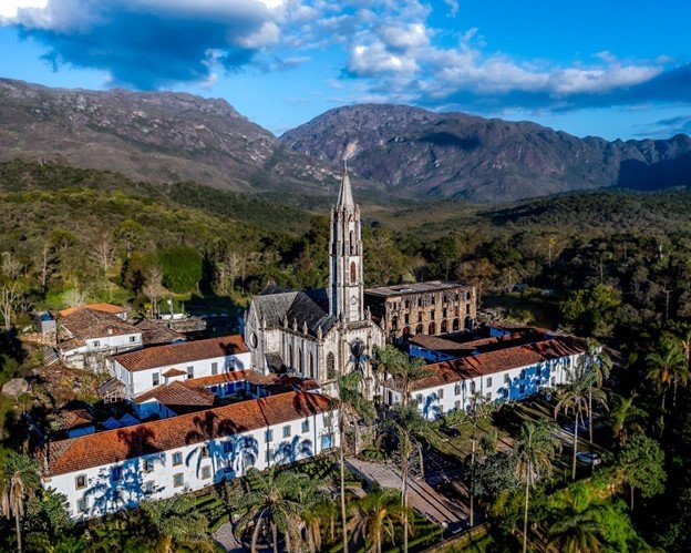 Turismo de fé movimenta destinos entre Itália e Brasil durante a Quaresma