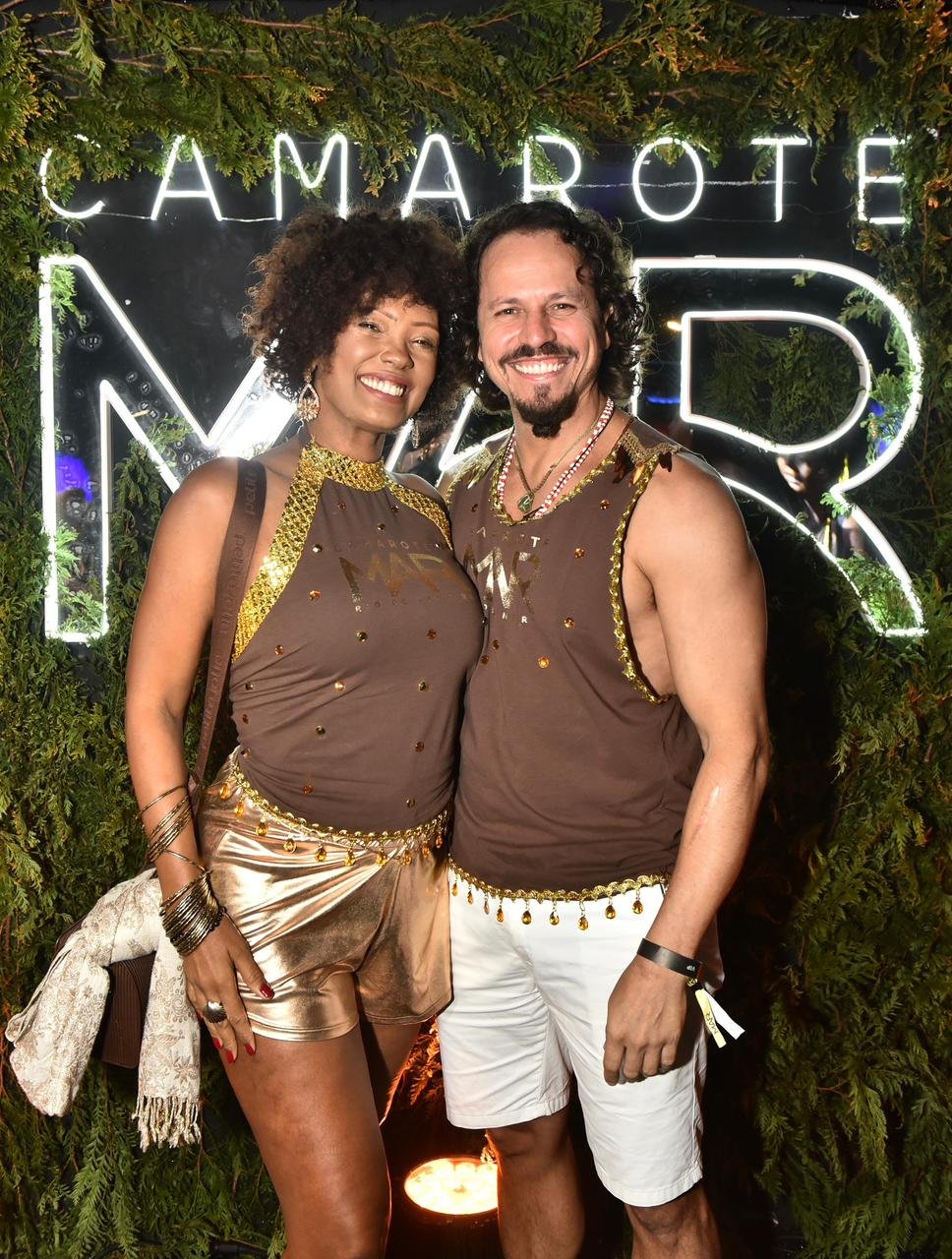 Camarote Mar brilha com Dilsinho e estrelas na Sapucaí