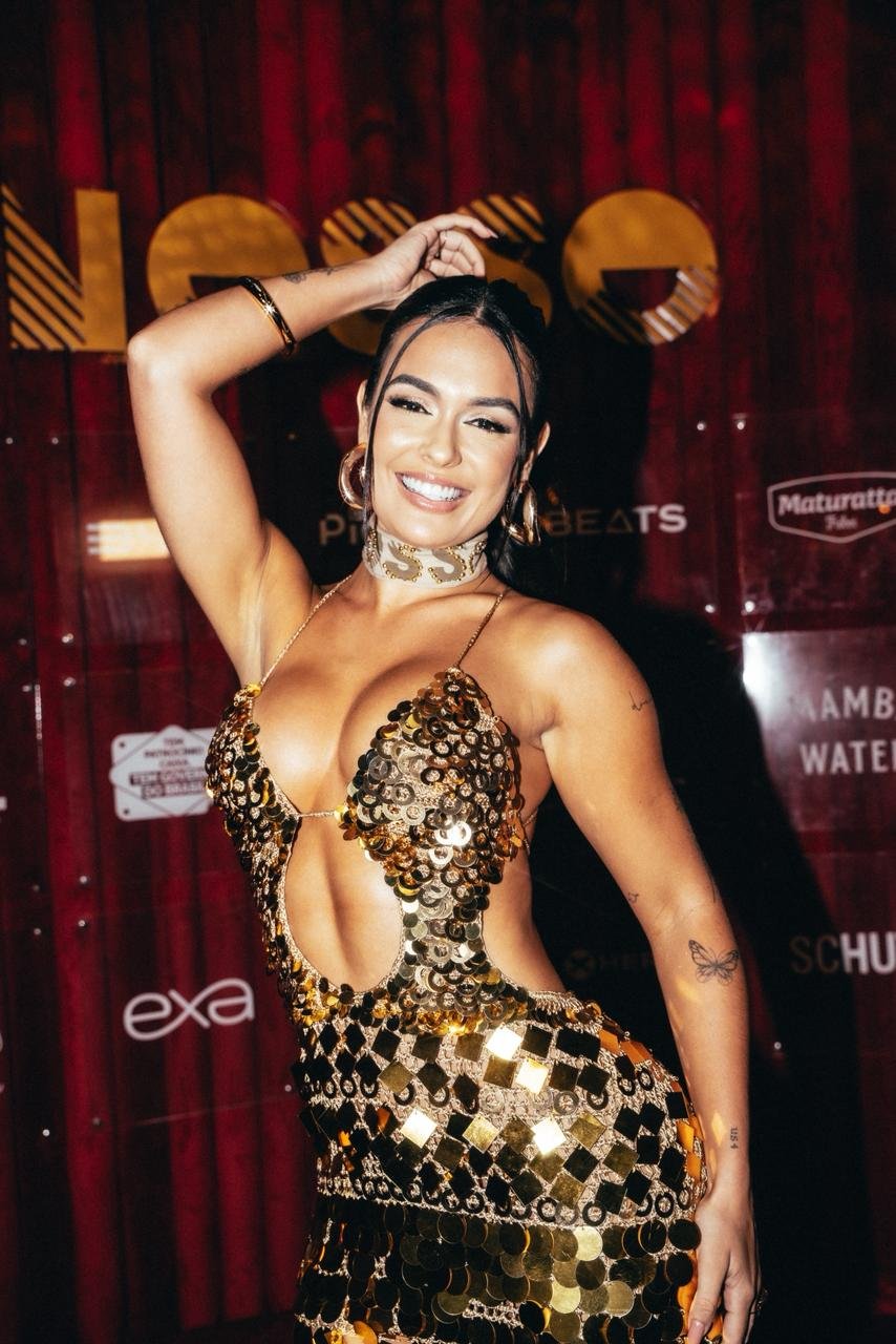 João Silva e estrelas marcam presença no NOSSO CAMAROTE