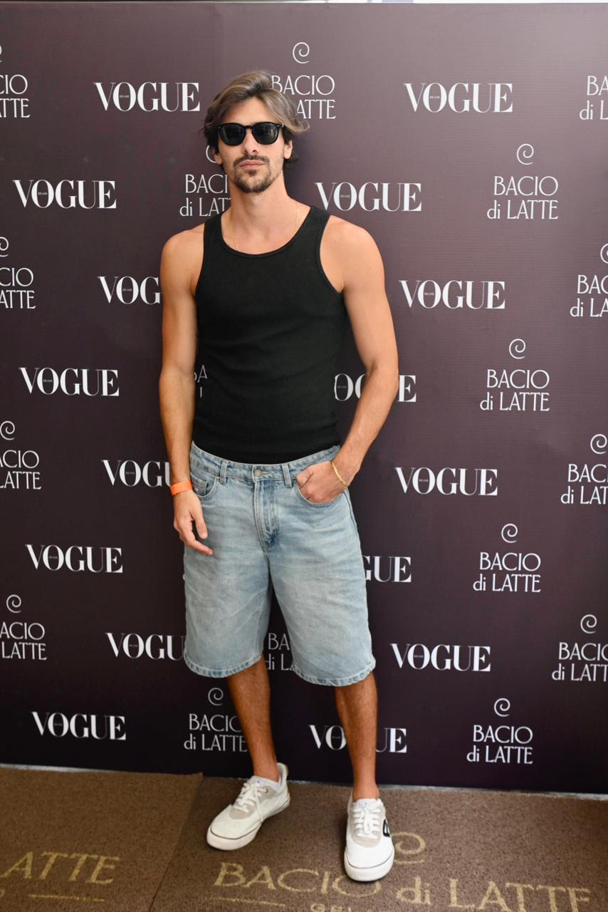 Credenciamento do Baile da Vogue reúne famosos em SP e no Rio