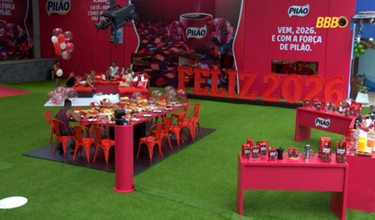 Pilão estreia no BBB 26 com café da manhã especial e dinâmica de Ano Novo