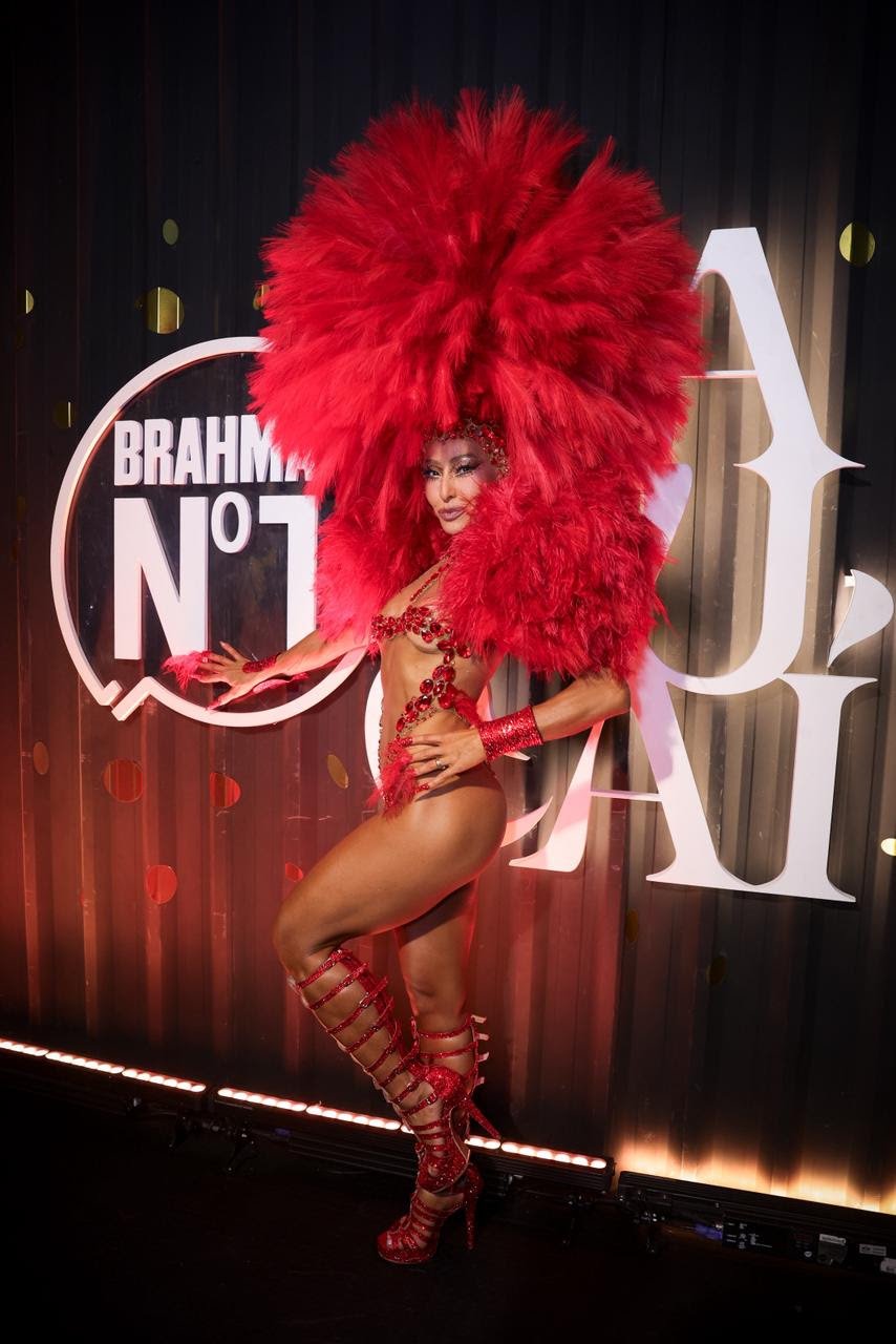 Ricky Martin, Ronaldo e Sabrina Sato brilham na 1ª noite do Camarote Nº1