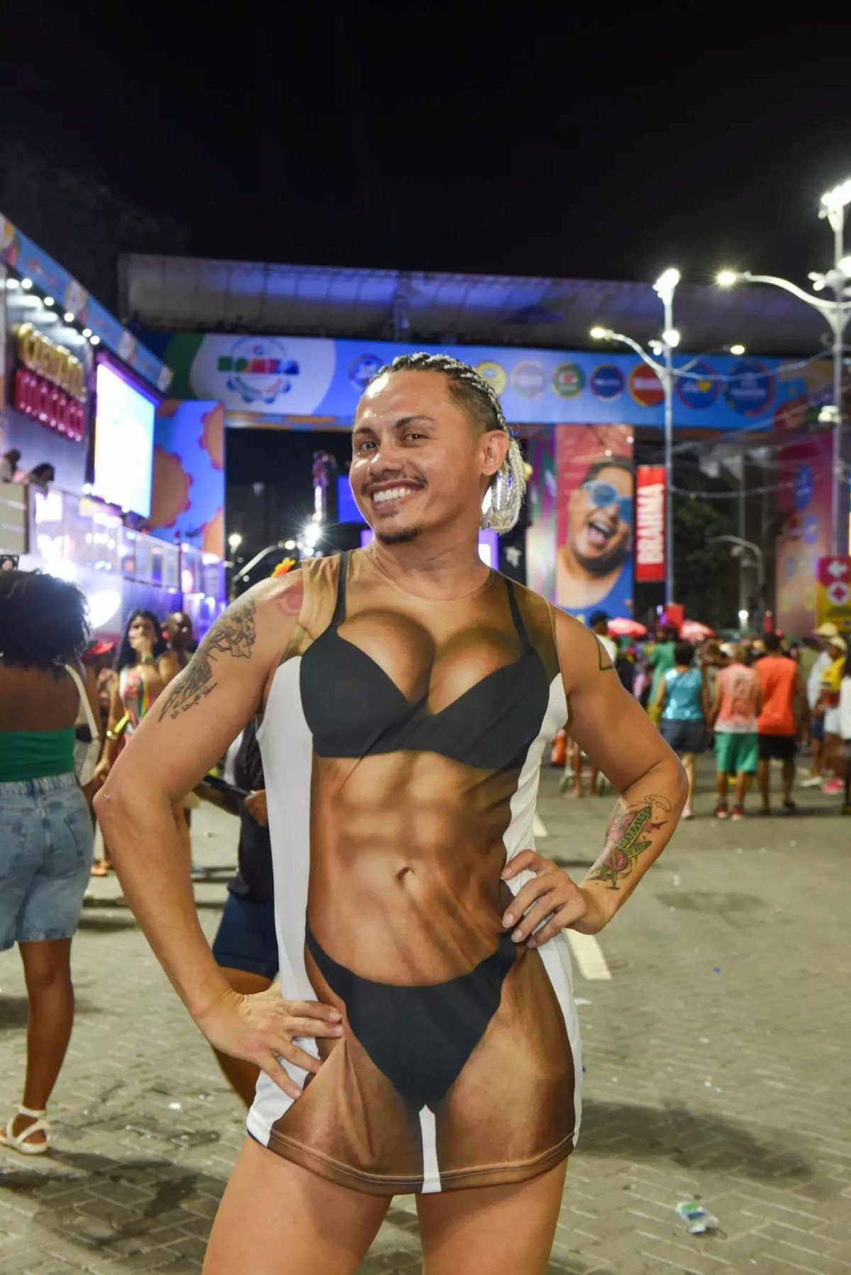 Famosos brilham no segundo dia do Carnaval de Salvador 2026