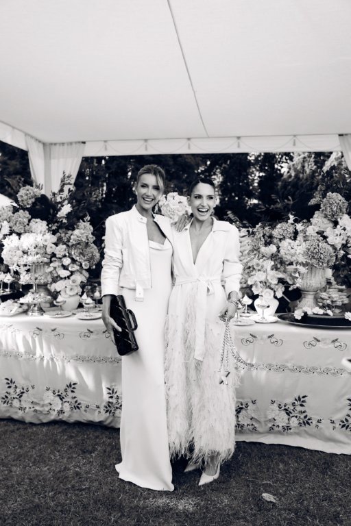 Charth celebra 10 anos com evento de Páscoa para lojistas