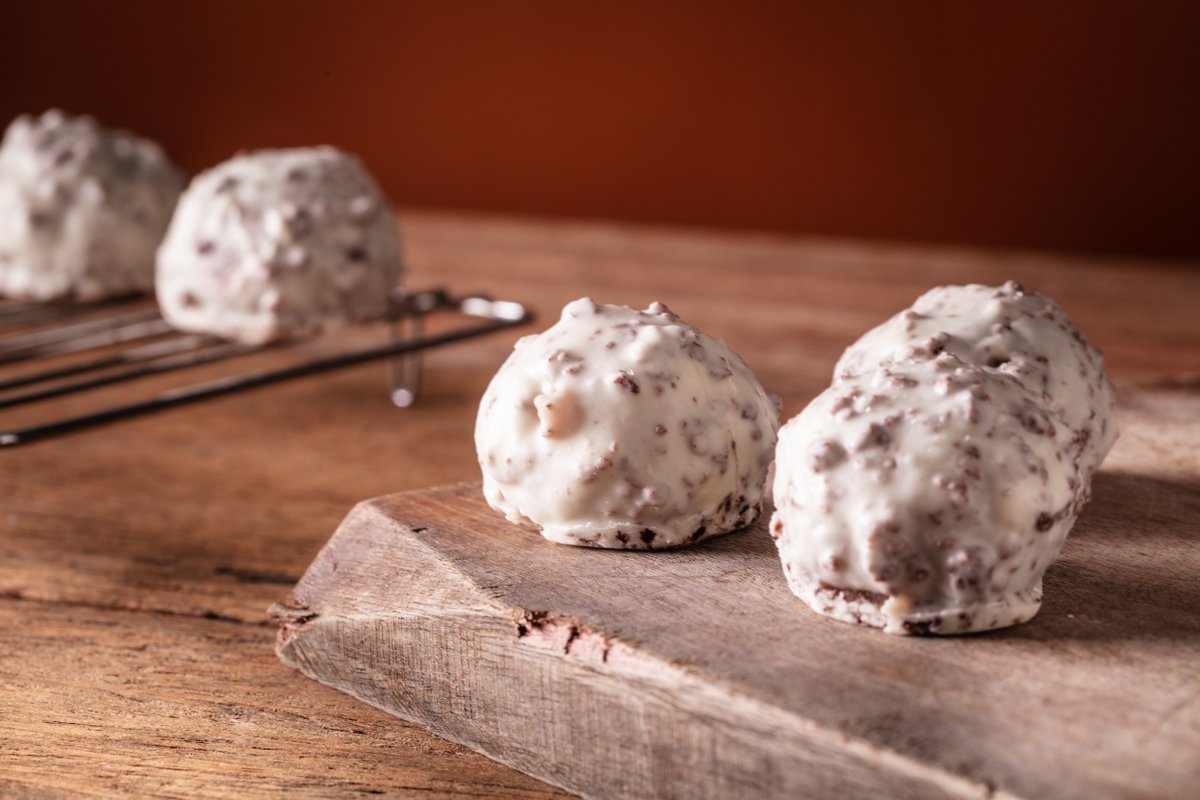 Lecadô lança collab com Ovomaltine para a Páscoa 2026