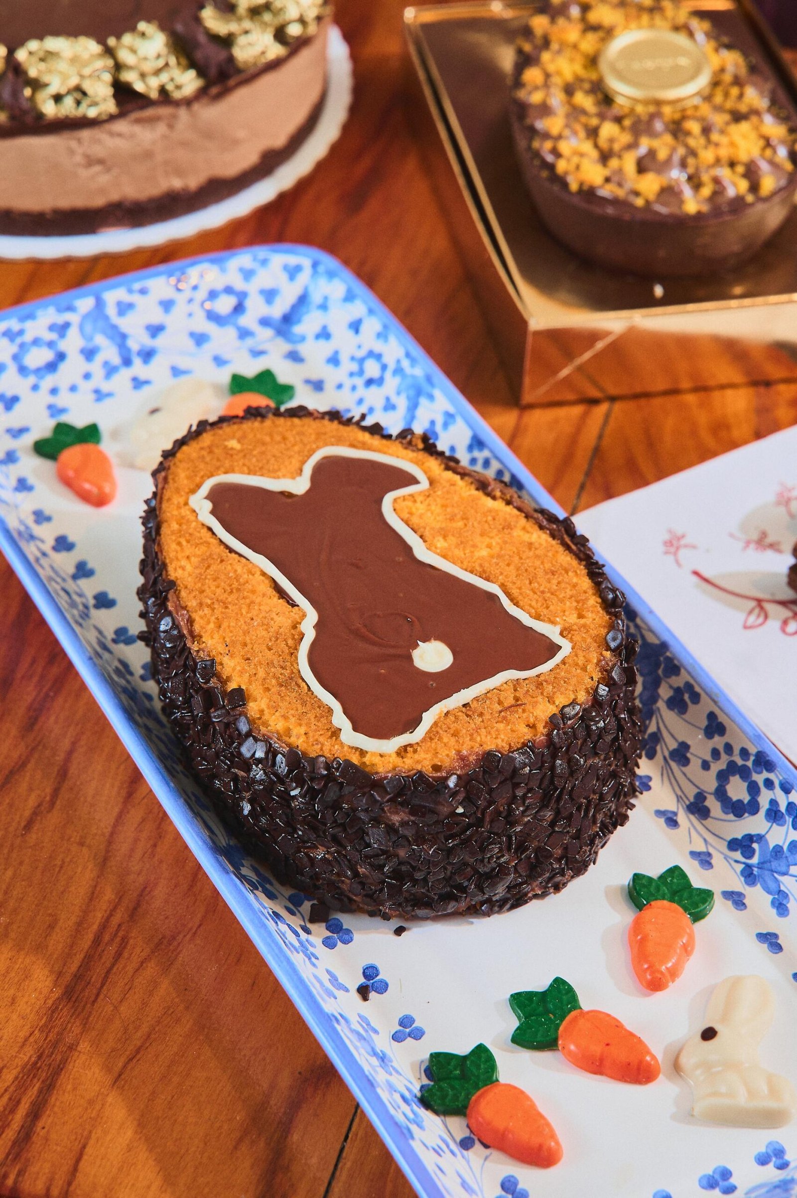 Cardin lança Linha de Páscoa com doces artesanais e sobremesas exclusivas