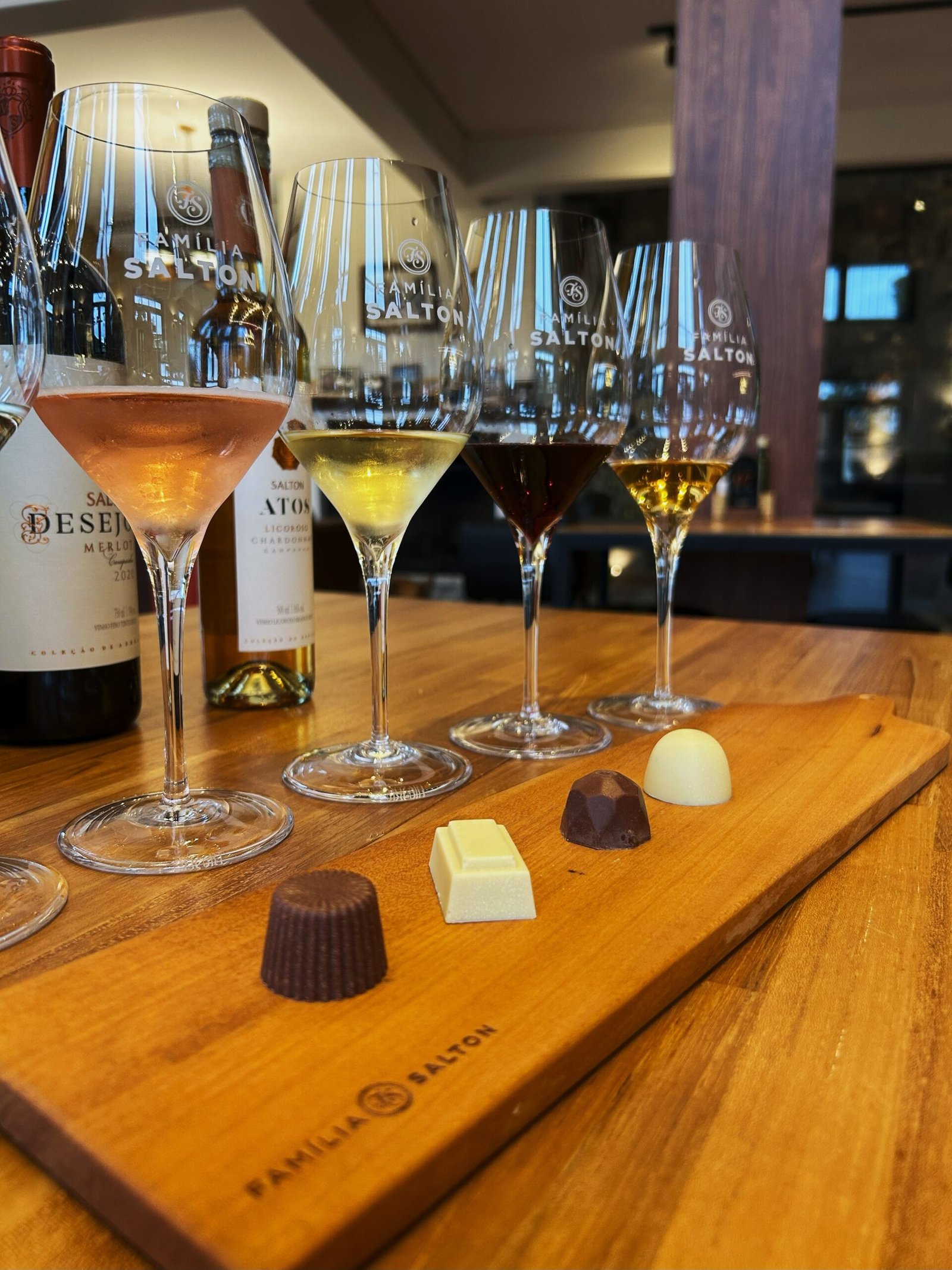 Páscoa na Serra Gaúcha com vinho e chocolate artesanal