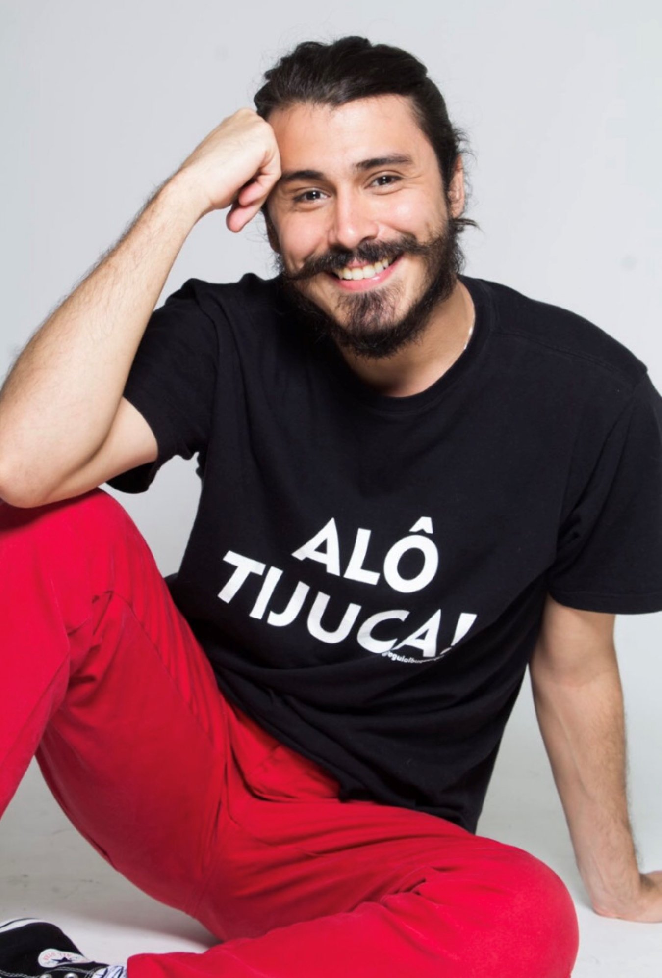 Hassum apresenta "É Noix Família" no Humor Contra-Ataca