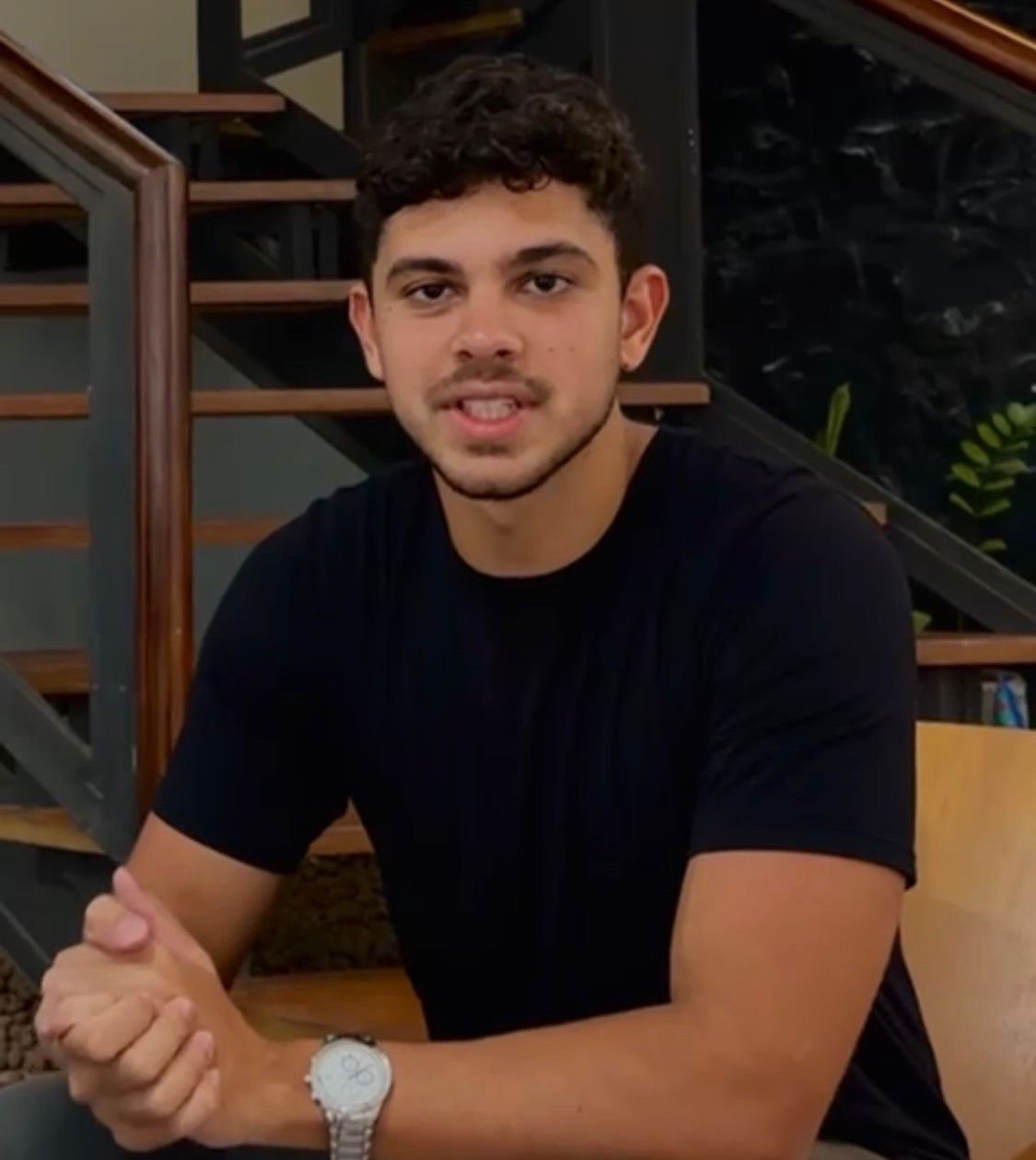 Jovem talento da pintura baiana estreia com exposição individual em Salvador