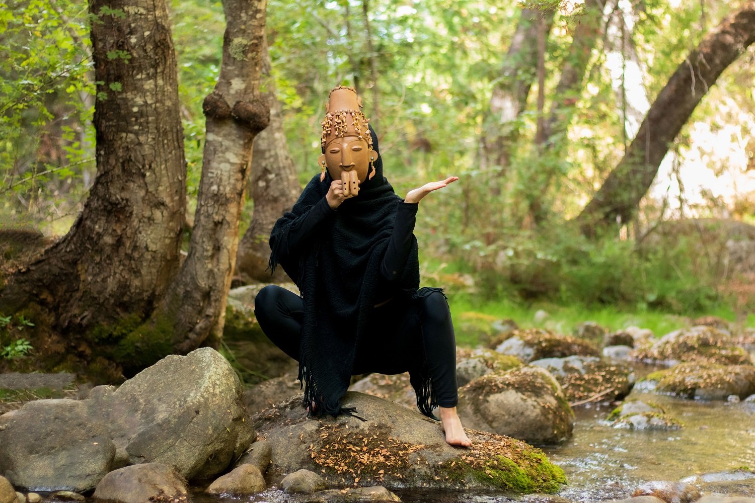 Nómada Cerámica estreia no Brasil com oficinas de cerâmica sonora