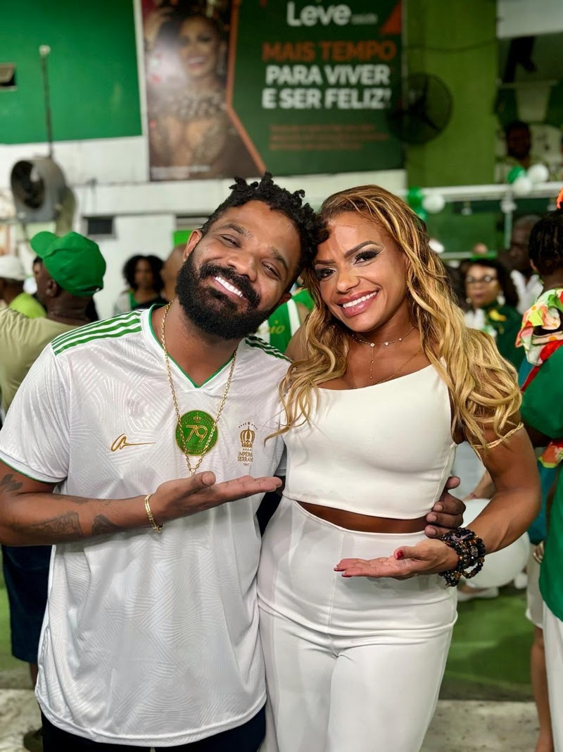 Quitéria Chagas celebra 79 anos do Império Serrano