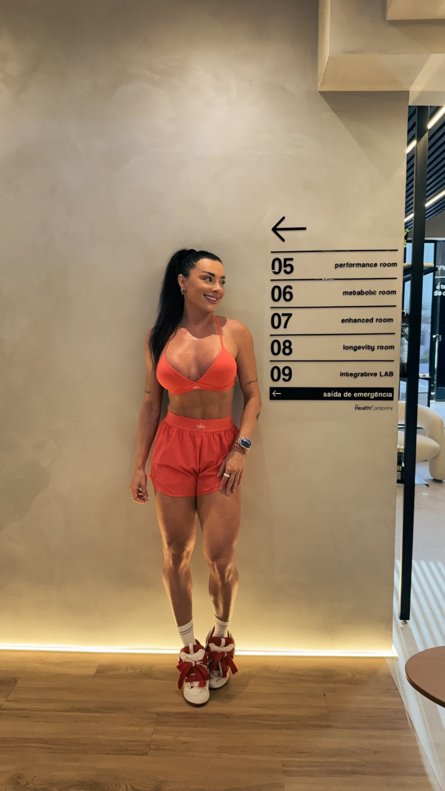 Juju Salimeni abre clínica com R$ 2 milhões em SP