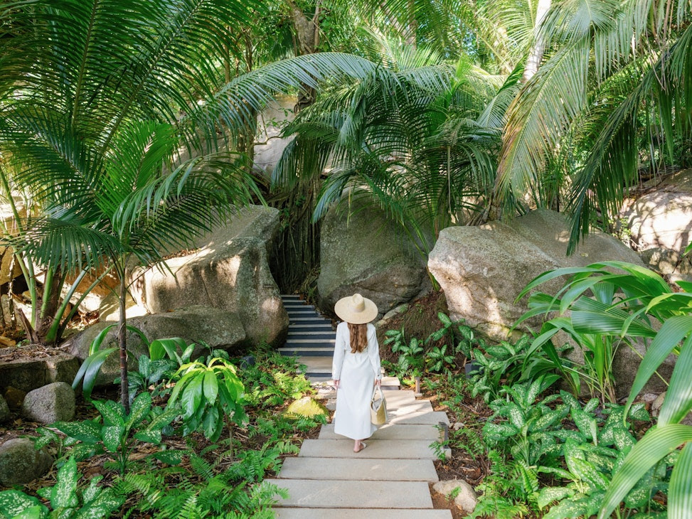 Hotelaria em Seychelles transforma a hospedagem em protagonista da viagem