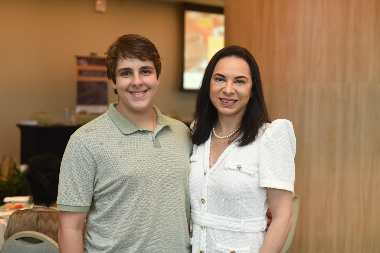 Fairmont Copacabana sedia café dos Embaixadores do Turismo RJ