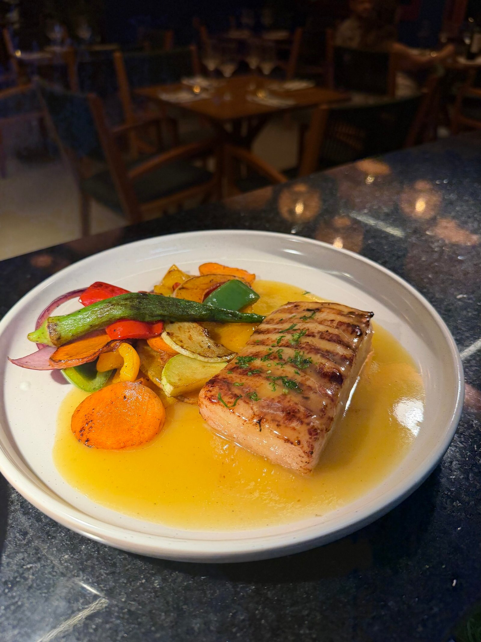 Chef Sylvio Trujillo inaugura Angico Bistrô em Bonito