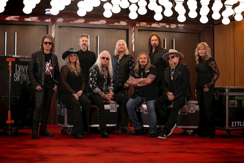 Abril agitado no Qualistage com humor, rock e MPB