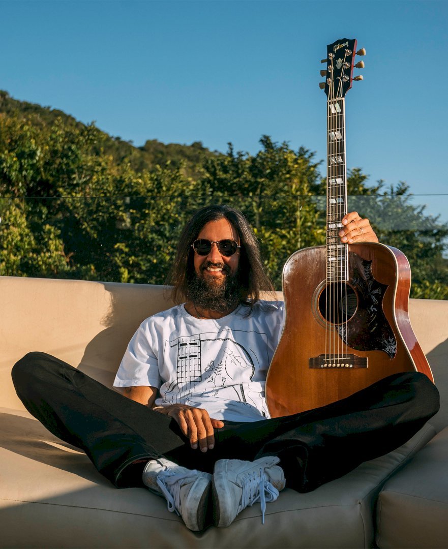 Armandinho, maior nome do reggae nacional, confirma show em BH no dia 30 de maio, no BeFly Hall