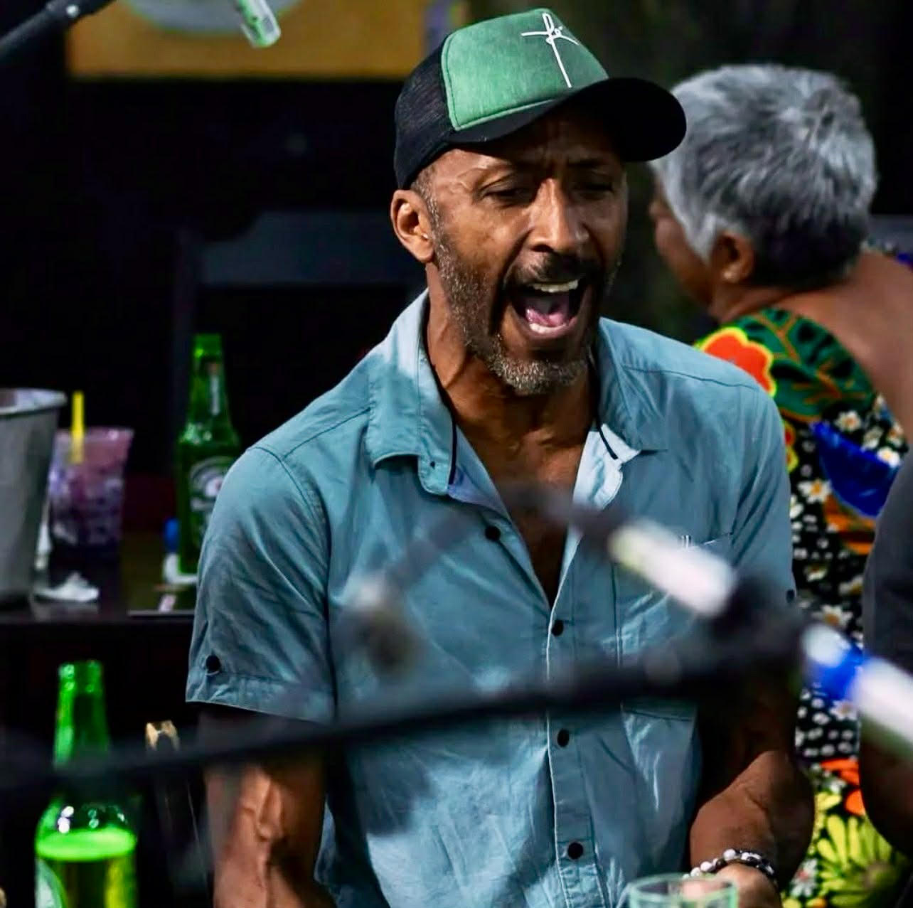 Marvio Ciribelli faz show com Júlio Rocha no Beco