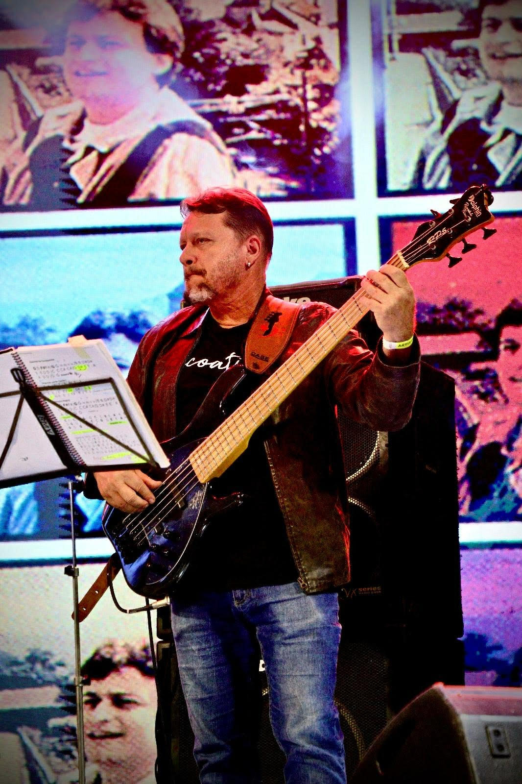 Marvio Ciribelli faz show com Júlio Rocha no Beco