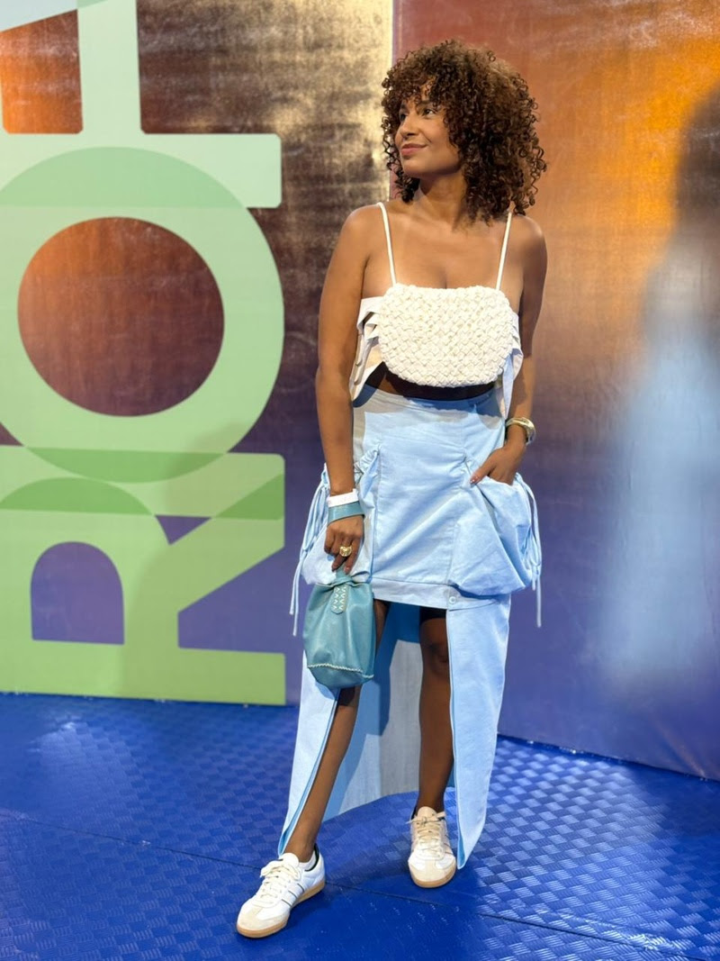 Karine Alves prestigia Rio Fashion Week