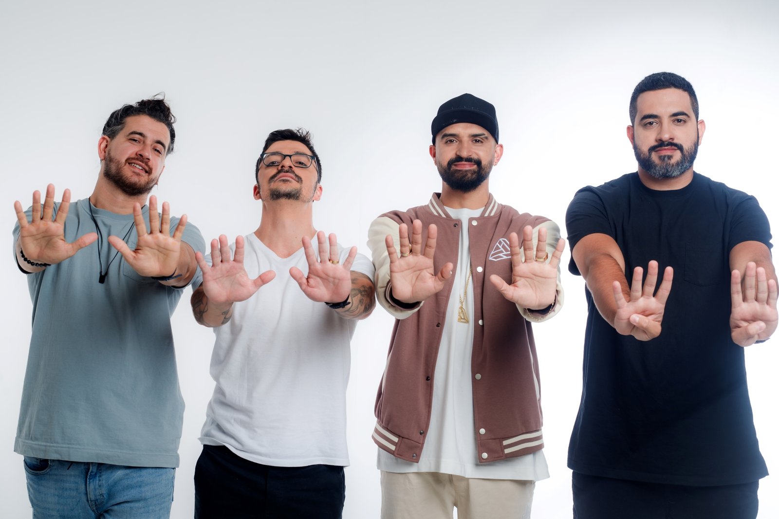 4 Amigos estreia novo show no Rio em maio