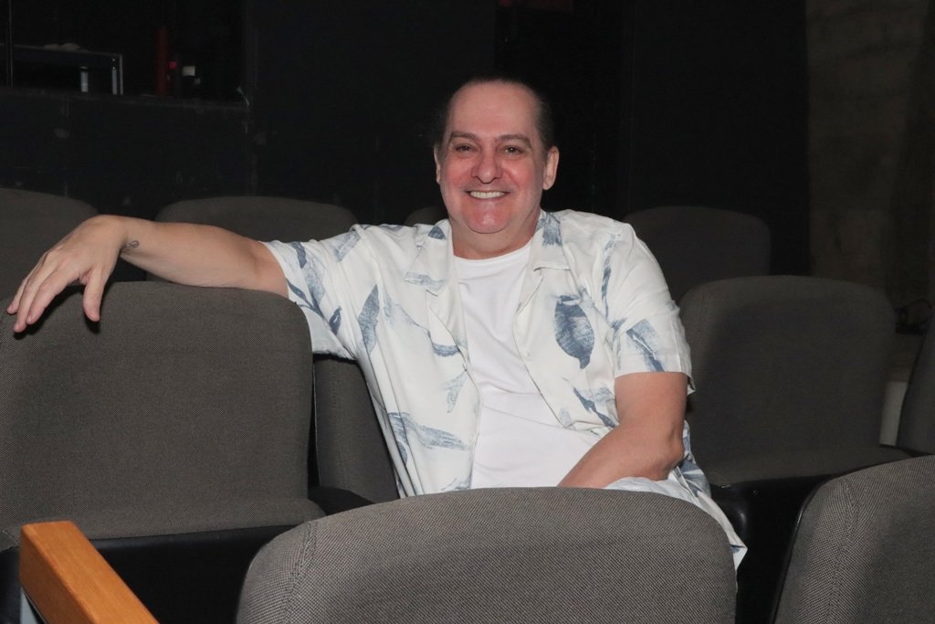 Joëlle Bouvier confere espetáculo da Studio3 no MASP