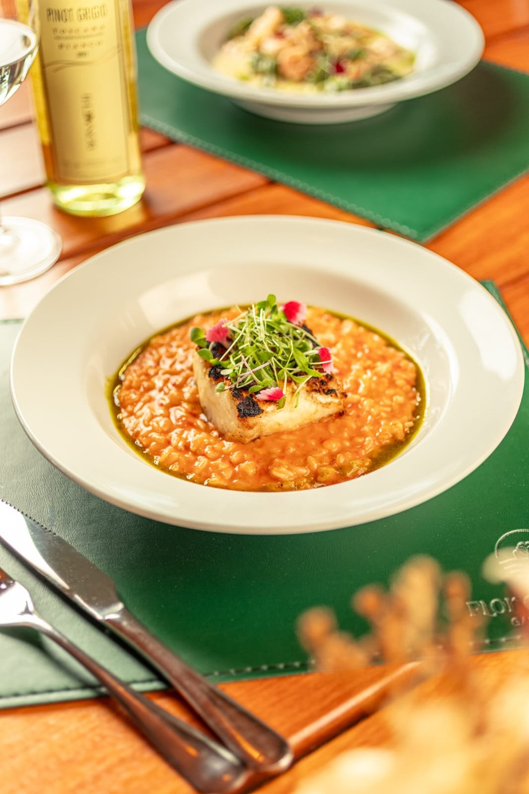 Flor da Lagoa tem menu especial para o Dia dos Namorados