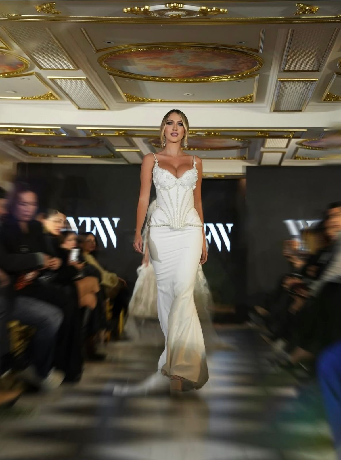 Miss Charm Brasil Maiara Porto é destaque da Fevest Inspire 2026