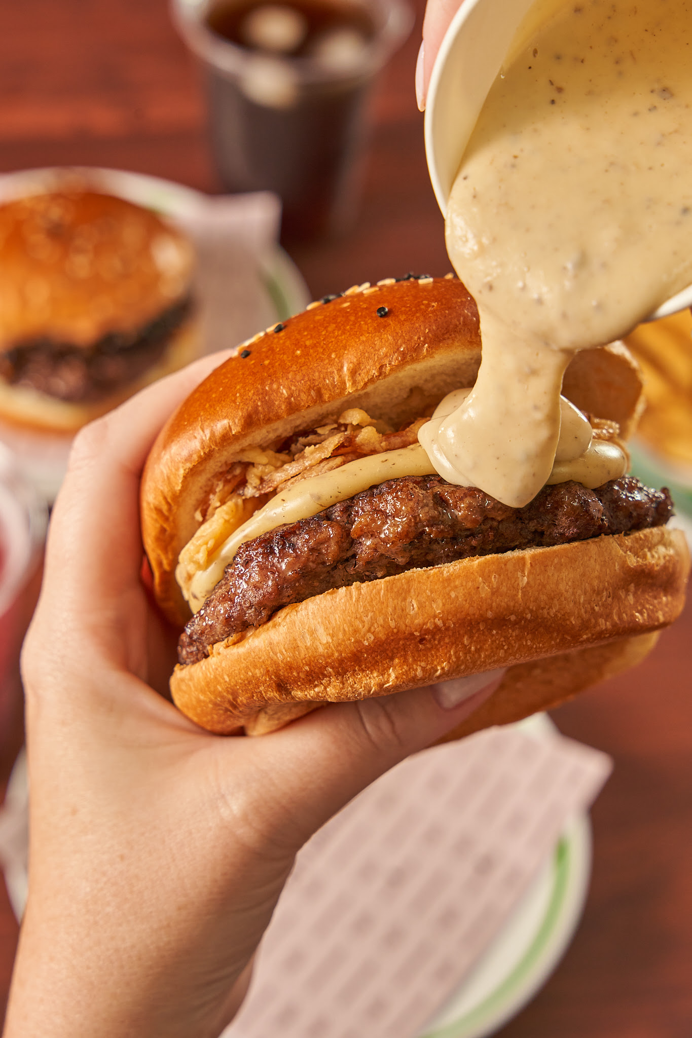 Cabana Burger celebra o Dia Mundial do Hambúrguer com trufas e Wagyu
