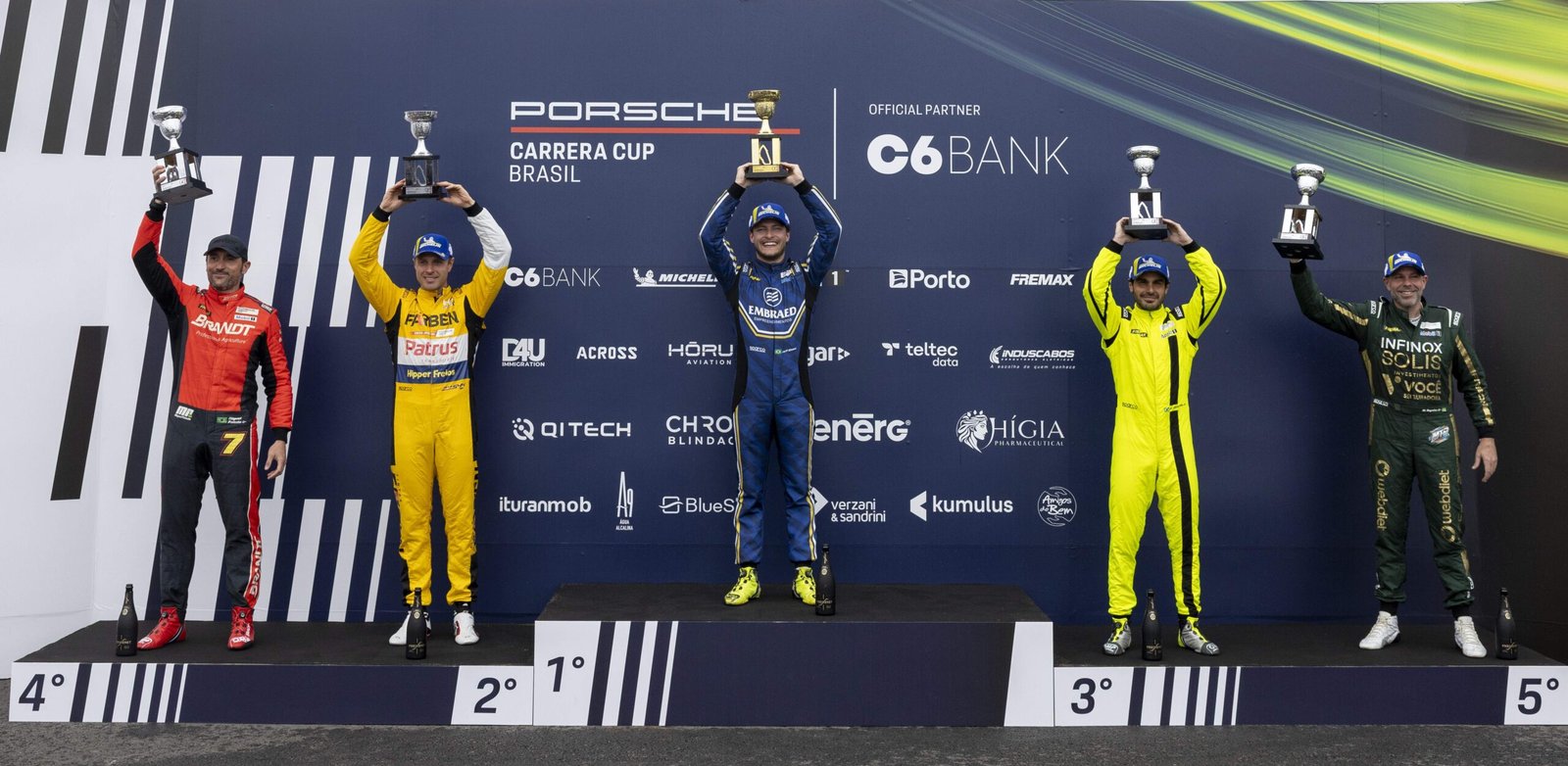 Jeff Giassi vence em Le Mans e entra para a história