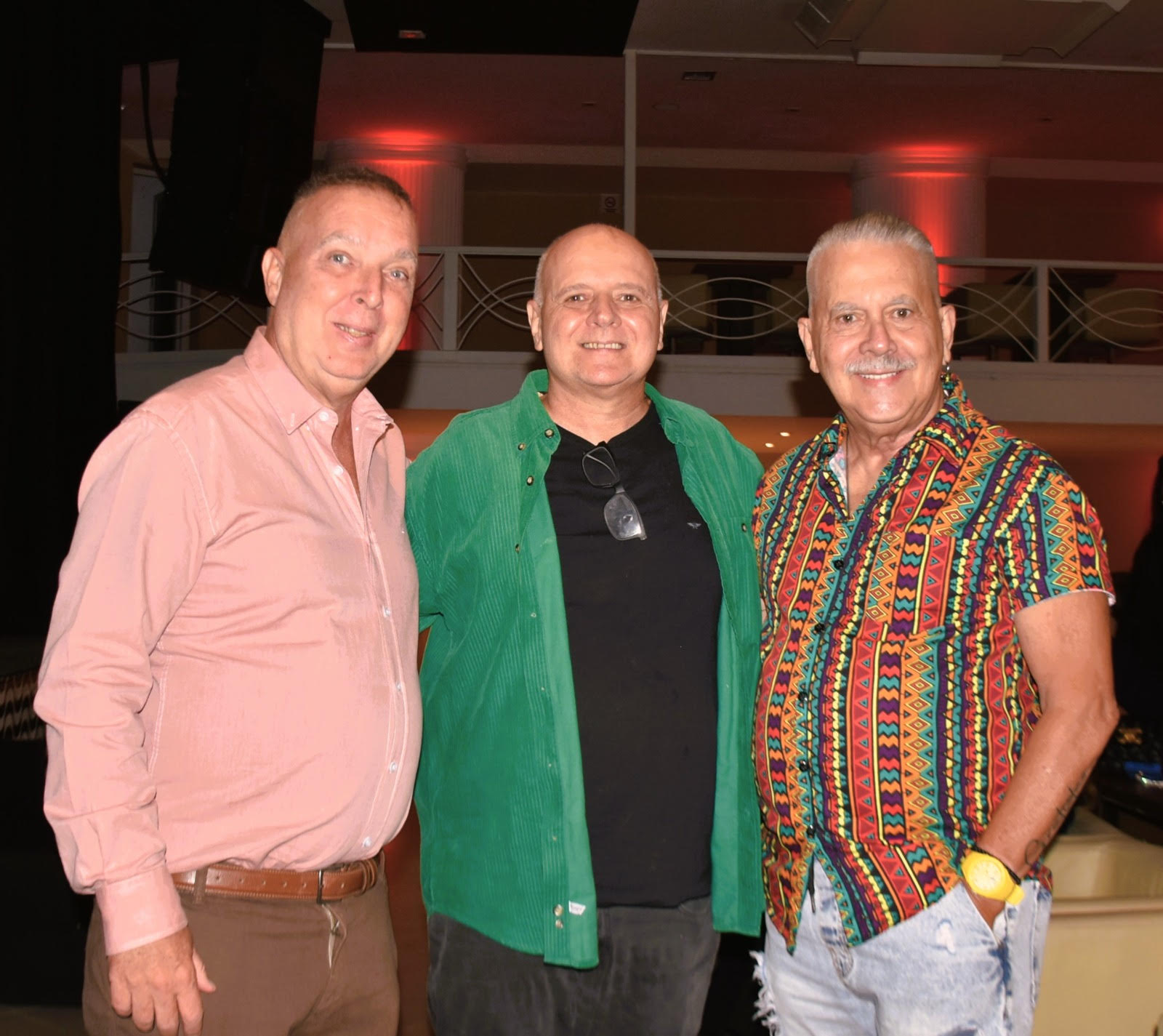 Ginga Tropical encanta Embaixadores do RJ
