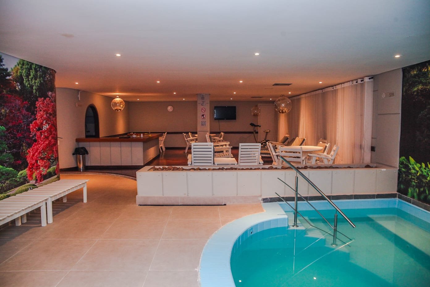 Nikkey Palace Hotel facilita turismo a pé na Liberdade