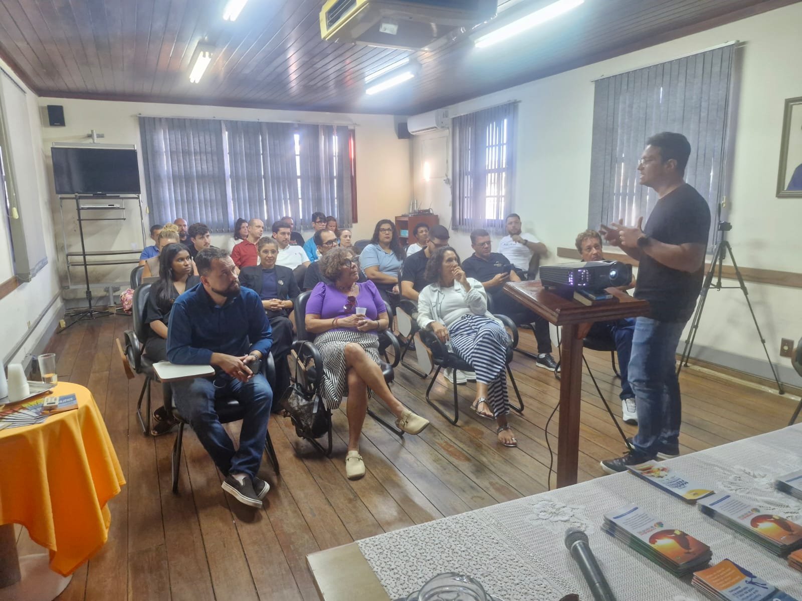 PROENH-RJ leva capacitação a Rio das Ostras